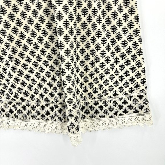 Old Navy Mini Dress Womens Sleeveless Tie Shoulder Ikat Lace Hem Black Cream M - Picture 4 of 11